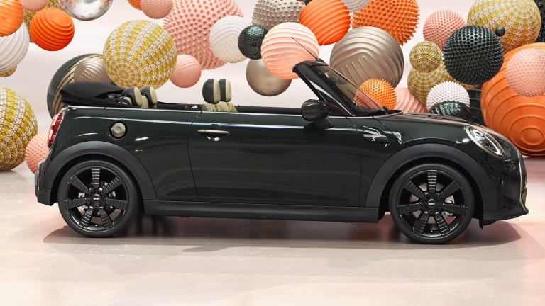 MINI Convertible – Resolute Edition – Rebel Green