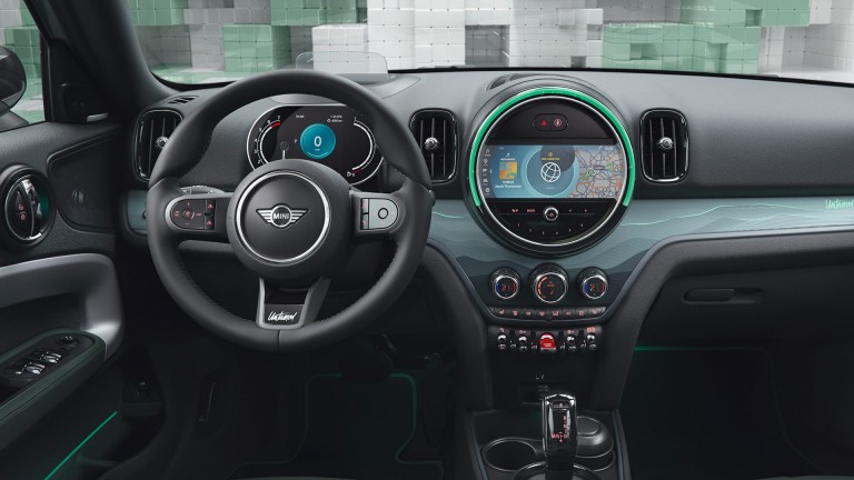 MINI Countryman – interior – Untamed interior surfaces