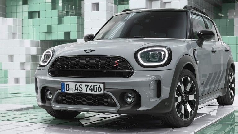 MINI Countryman Untamed Edition - exterior - front view