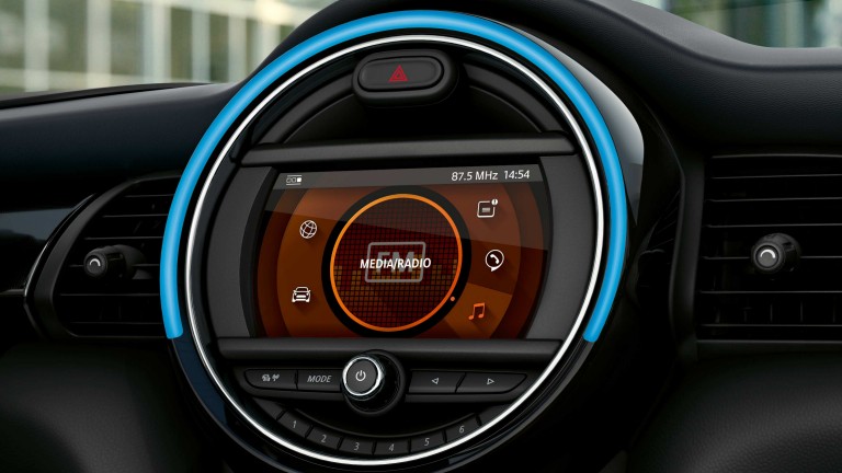 MINI STANDARD RADIO